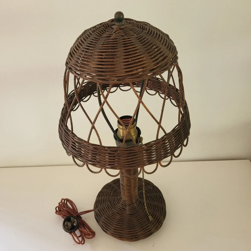 Antique Vintage Art Deco Mushroom Wicker Table Lamp Woven Rattan Brown 18